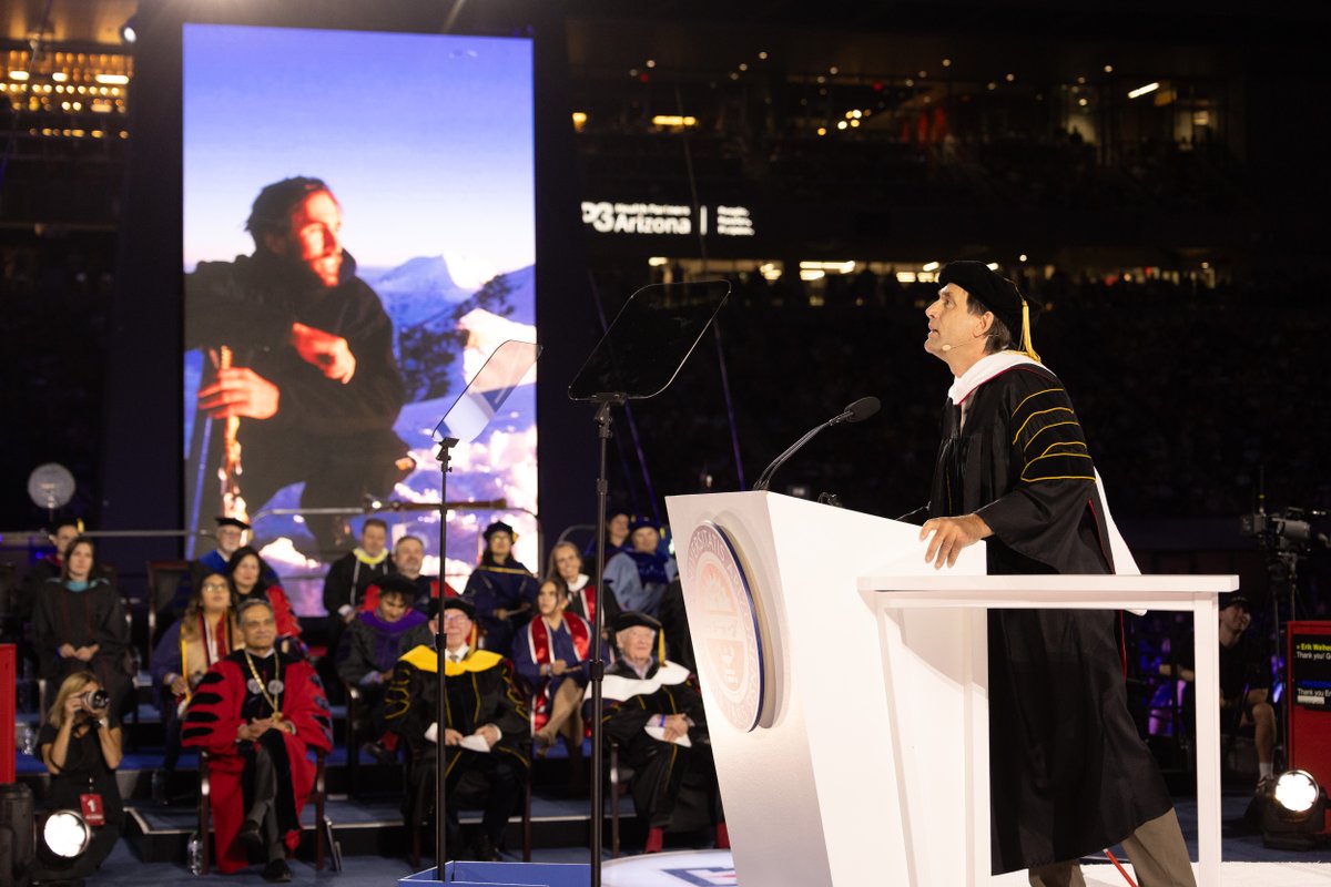uarizona's tweet image. Congratulations Class of 2025! Here's to everything you have accomplished and all that lies ahead! 🐻⬇️