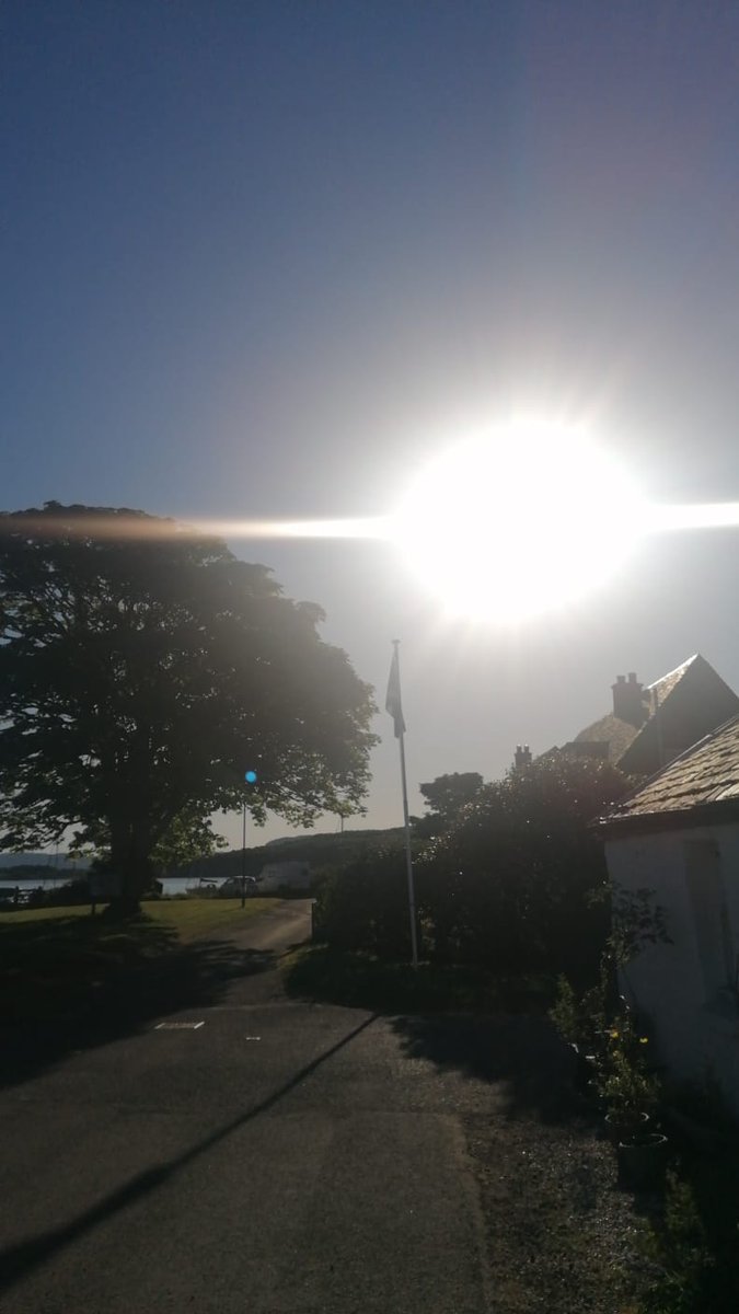 Good morning from sunny Luing. <a href="/caroline_binnie/">Caroline Binnie</a>