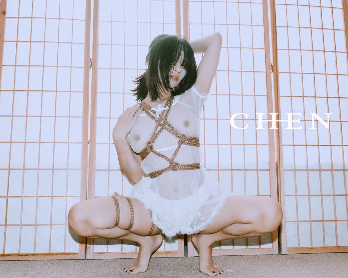 “ Polaroid ”
Mol:  @zhuitumoon 
Rope:  @Apple57196523 
Phx:  me
#kinbaku #shibari
@Fengsiyuan @XXman61101766  @tbzt2024 @007share https://t.co/fwCKb0H9uF