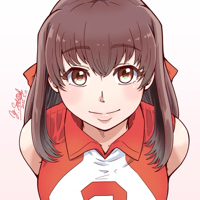 まんまるおめめと見せかけてちょっとだけツリ目なのたまらなく好き 