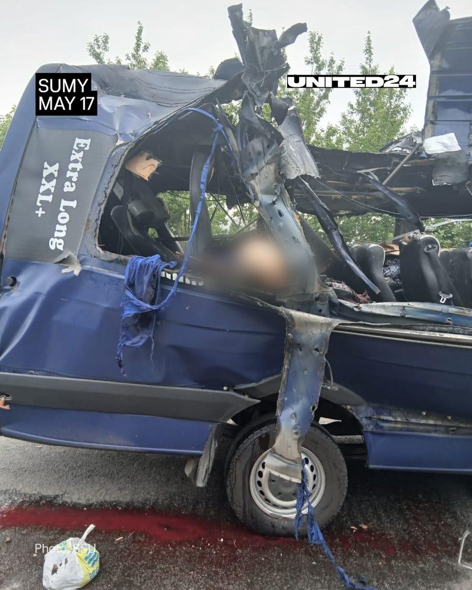 🔴 Russian forces targeted a bus with civilians with an attack drone in Bilopillia, Sumy region, killing nine and injuring four.

The rescue operation is underway at the site. 

(1/2)