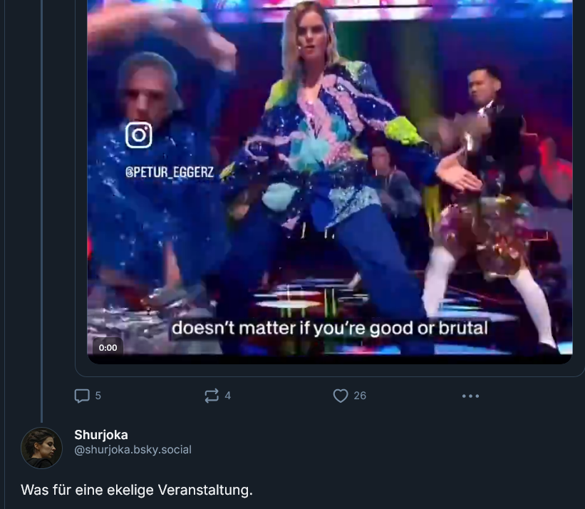 i_burgerin's tweet photo. ...hat wie immer den Durchblick. Wann machst du dich eigentlich für deinen ekeligen Stasi-DC gerade, #Shurjoka?
Ach ja - Guten Morgen. 🌞
#VoteForIsrael https://t.co/DWDT9yOs2B