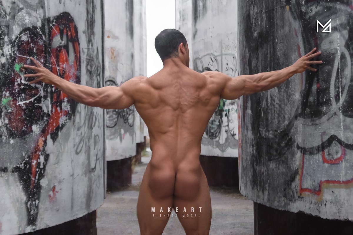 Buenas noches!! 🍑🗯
#makeart #fitnessmodel #modelofitness #bodybuilding  #fisicoculturismo #culturismo  #man #muscle #Chudai 

Instagram.com/makeart_mx