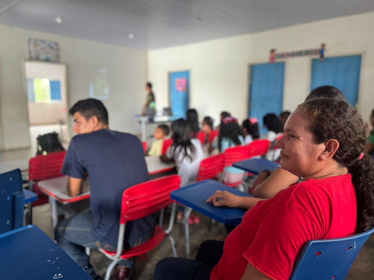 GoBalanceUK's tweet photo. 📍 New from the Trocano Project:
The Go Balance Trocano Project brings REDD+ education to the Divino Espírito Santo community in Borba, promoting climate awareness in Amazonas schools 🌱

🔗 Read more: https://t.co/kuVvUVFA5r

#REDDplus #GoBalance #TrocanoProject  #ClimateAction https://t.co/w1MfVnhRgC