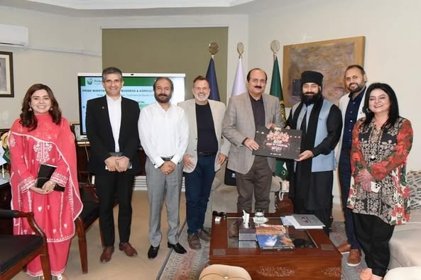 ROP is proud to launch a groundbreaking initiative in collaboration with the Prime Minister’s Office to inspire Pakistan’s youth. Focused on fitness, wellness, strength, and discipline, this program channels the spirit of our superstars to motivate the next generation.