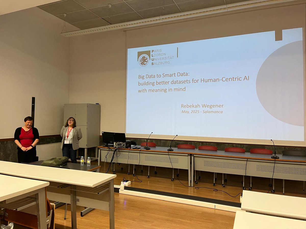 cilc2025's tweet photo. 📚📚 Plenary lectura of Rebekah Wegener “From big data to smart data: Building better datasets for human-centric AI with meaning in mind”

#CILC2025 https://t.co/wpeBsJMhXU
