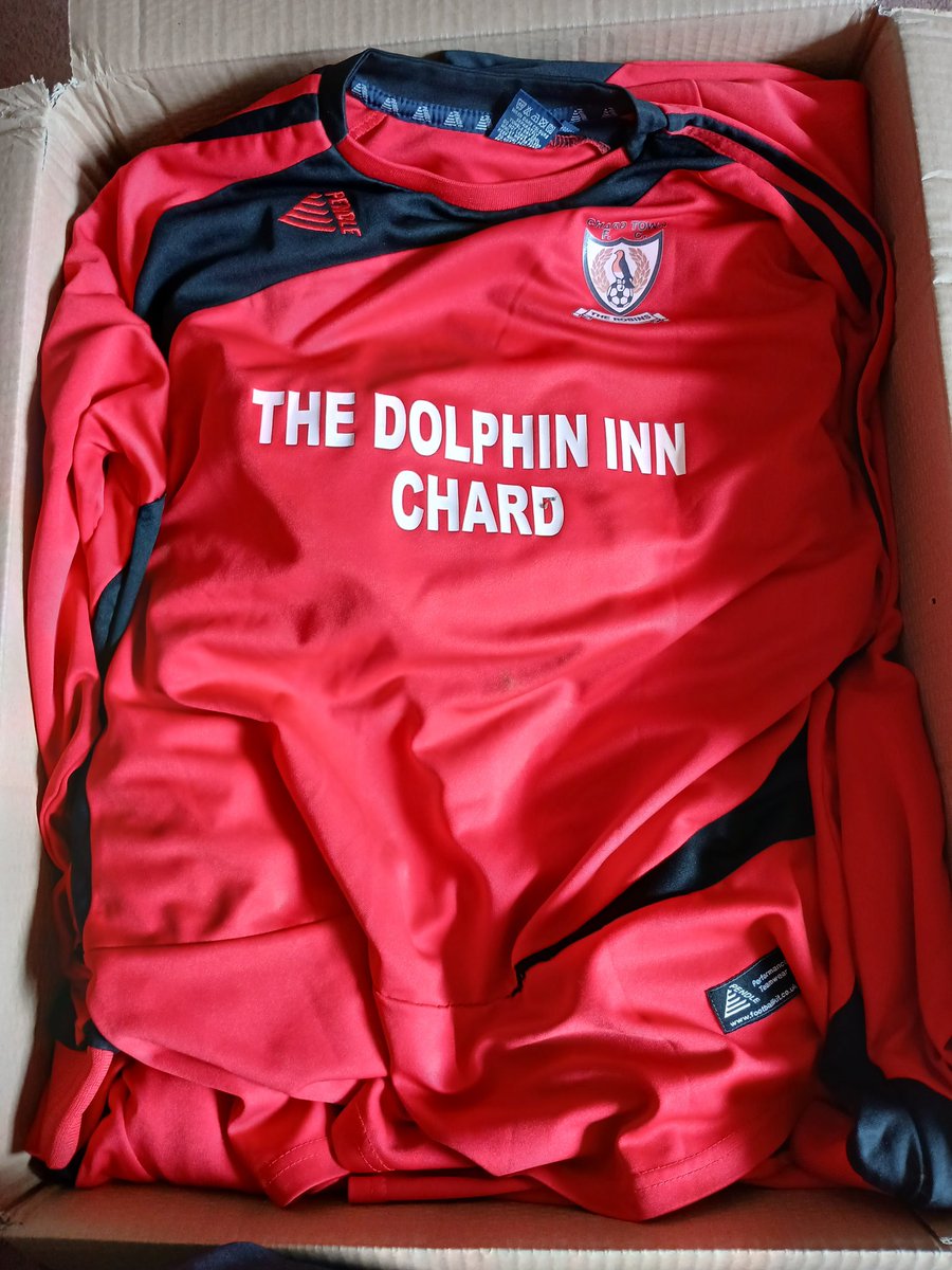 Wear A Sports Shirt (@wearsportsshirt) on Twitter photo A box of tracksuit tops & bottoms from <a href="/TheSAL1907/">Southern Amateur Lge</a> <a href="/AmateurFA/">Amateur FA ⚽️</a> <a href="/bob_leeds/">Bob Leeds</a> & shirts from <a href="/ChardTownFC/">Chard Town FC</a> plus caps & hats will be in the next <a href="/Bananaboxtrust1/">Bananaboxtrust</a> container for Given Njikho & Kachulu Self Help Community in Malawi.
<a href="/SomersetFA/">Somerset FA</a> <a href="/somersetcfl/">Somerset County FL</a> <a href="/swsportsnews/">South West Sports News</a> A box of tracksuit tops & bottoms from <a href="/TheSAL1907/">Southern Amateur Lge</a> <a href="/AmateurFA/">Amateur FA ⚽️</a> <a href="/bob_leeds/">Bob Leeds</a> & shirts from <a href="/ChardTownFC/">Chard Town FC</a> plus caps & hats will be in the next <a href="/Bananaboxtrust1/">Bananaboxtrust</a> container for Given Njikho & Kachulu Self Help Community in Malawi.
<a href="/SomersetFA/">Somerset FA</a> <a href="/somersetcfl/">Somerset County FL</a> <a href="/swsportsnews/">South West Sports News</a>