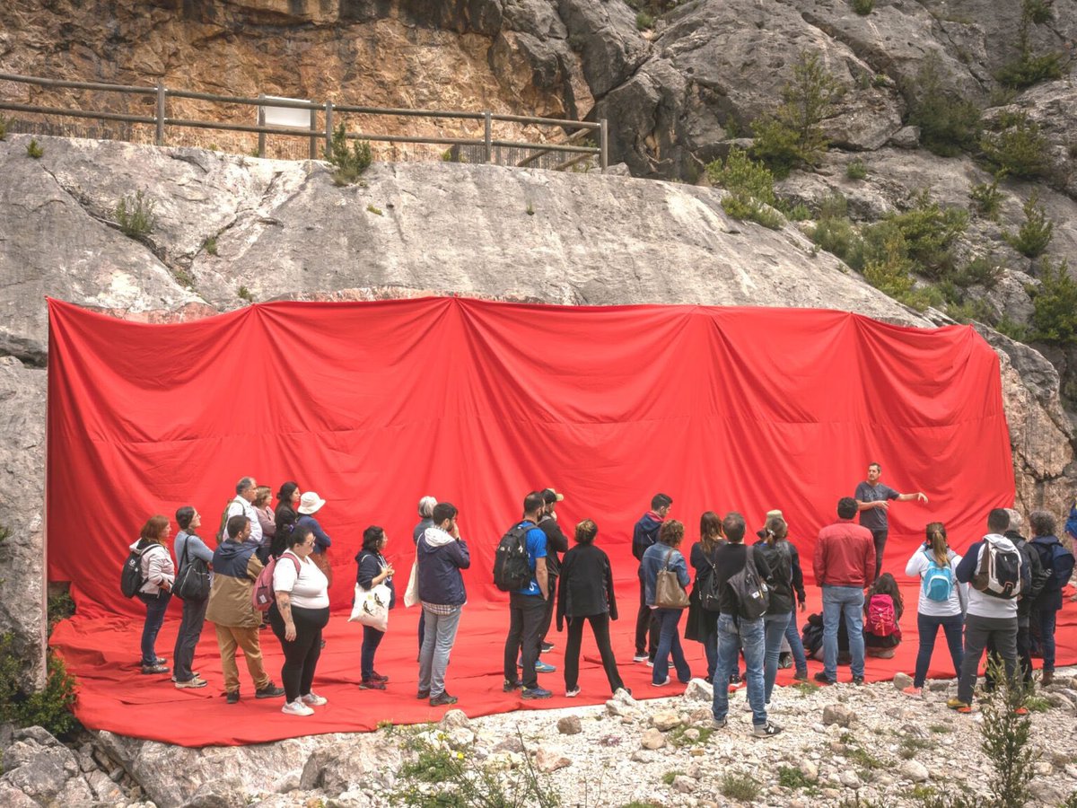 ‘Els Ports. Natura i Art’ presenta cinc instal·lacions punyents i reflexives sobre la relació amb la natura ebredigital.cat/2025/05/12/els…
