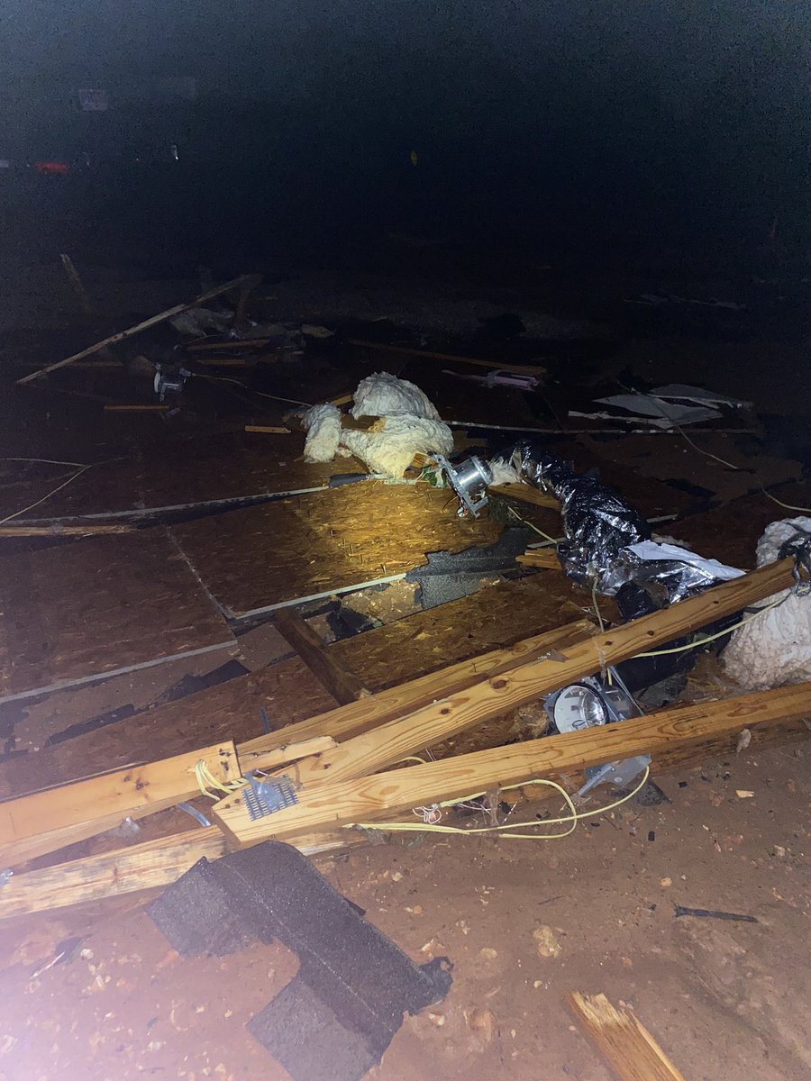 W700 Weather Inc. tweet media