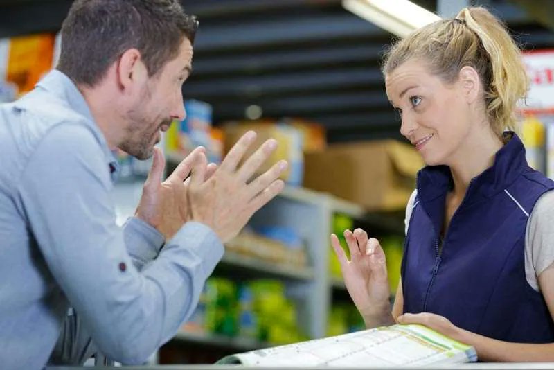 Good customer service and guest experience can make a massive difference to the bottom line. 

How are your team's communication skills?

Do they underestimate the power of body language and tone of voice when serving customers?

#softskillstraining