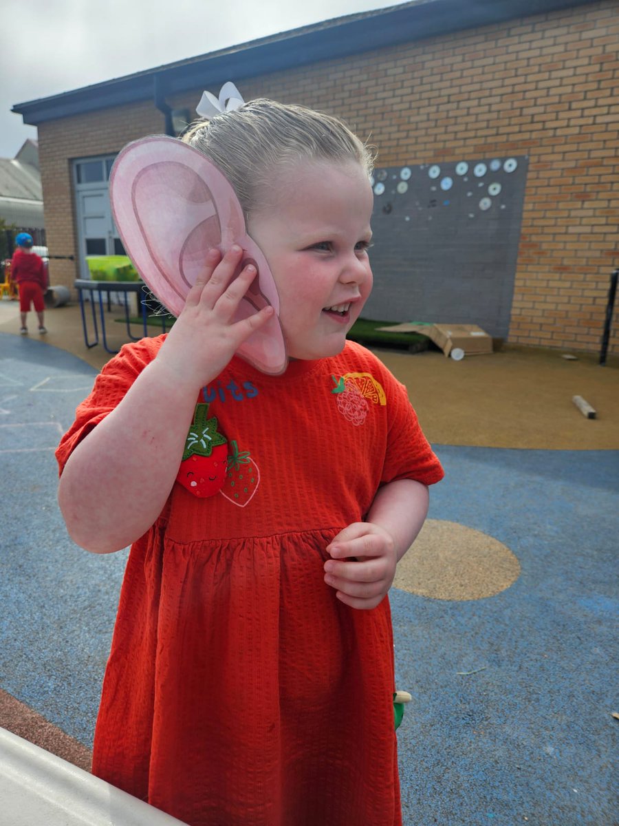NetherburnPs's tweet image. #science #senses @earlyyearsscot @FroebelTrust @SLC_RAiSE @SLCEarlyLearn 
The nursery children have enjoyed discovering and exploring their senses this week😊