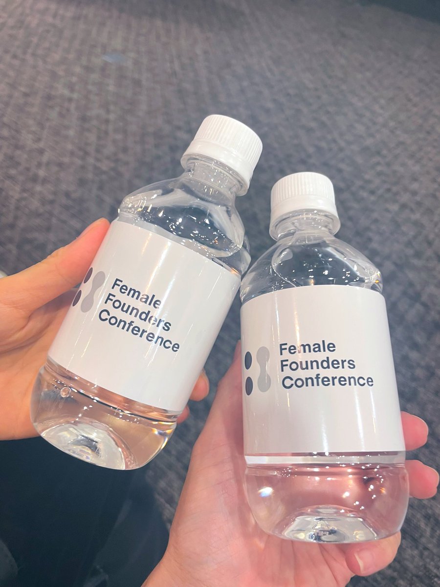 SOPHIEauthentic's tweet image. #ffd  #ffd001 同期 女医のりかこさんと💕@dr_rika_beauty  #ffc