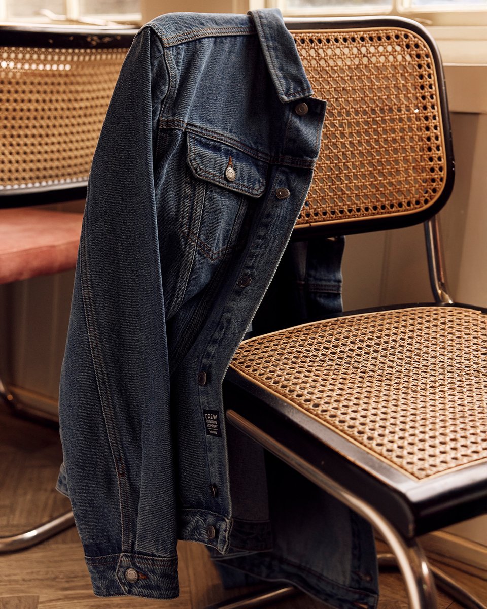 Step out in our brand-new denim jacket for him. Classic, cool and versatile enough for all your weekend plans 👌

Shop now: ow.ly/cyIv50VTUH5