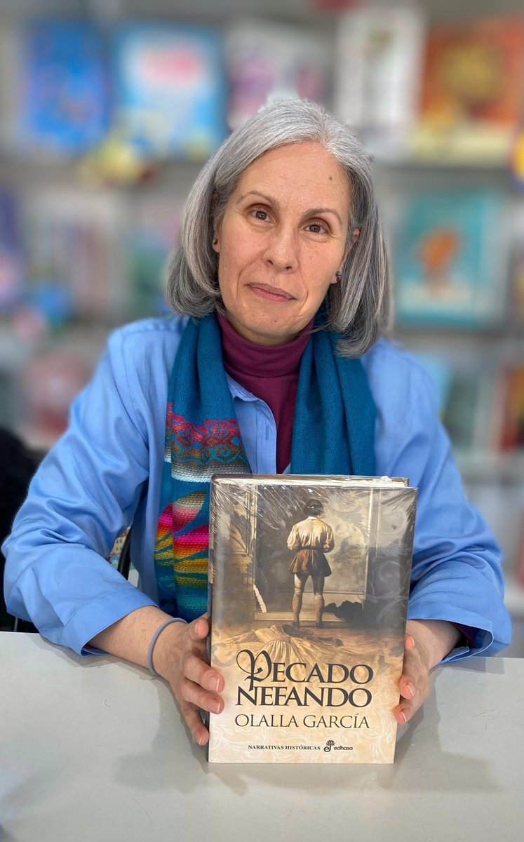 Olalla García (@olallagarca1) on Twitter photo Primera aparición pública de "Pecado Nefando". Ha sido en la Feria del Libro de Fuenlabrada, seis días antes de su aparición oficial en las librerías. ¡Qué emoción!
Muchas gracias a <a href="/ana_b_nieto/">Ana B. Nieto 📚✍️</a> por la foto. Ha sido un placer compartir tarde y mesa. Primera aparición pública de "Pecado Nefando". Ha sido en la Feria del Libro de Fuenlabrada, seis días antes de su aparición oficial en las librerías. ¡Qué emoción!
Muchas gracias a <a href="/ana_b_nieto/">Ana B. Nieto 📚✍️</a> por la foto. Ha sido un placer compartir tarde y mesa.