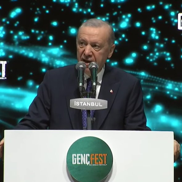 Sen Timur'a, Şah İsmail'e laf edeceğine İsrail ile ticareti kesseydin ya. 

Amerika'nın, İngiltere'nin vatanı bölmek için yaptığı planlarını anlat, ağızını aç! 

Tarihimizin şahsiyetlerini sürekli ağızına alıp Sünn-Şii, Türk-Kürt hattında sinir uçlarıyla oynama!
