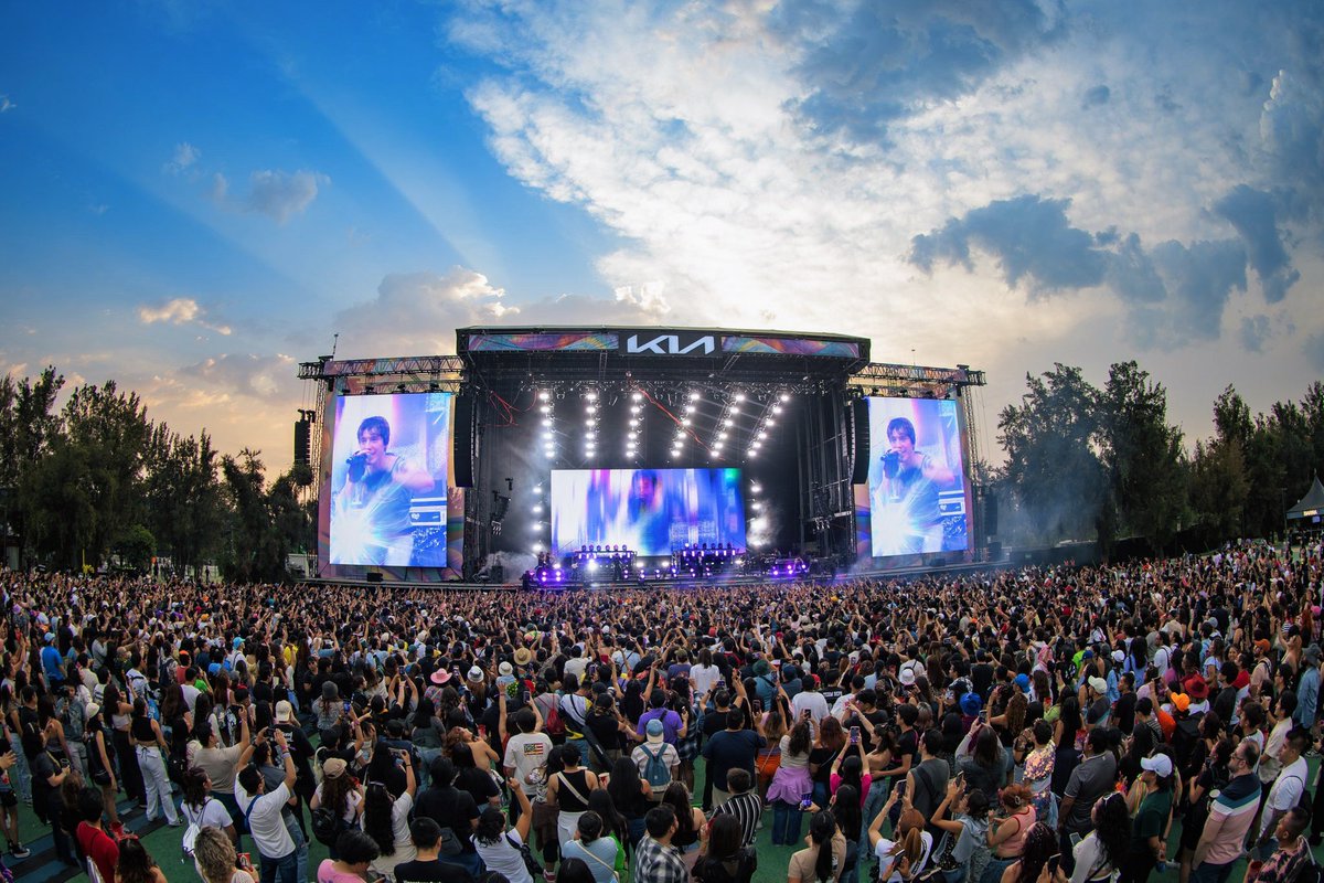 CD9 (@cd9) on Twitter photo LO DE HOY FUE HISTÓRICO. DESBLOQUEAMOS ALGO NUEVO.
¡CD9 EN EL TECATE <a href="/TecateEmblema/">Tecate Emblema</a>!
¡GRACIAS A TODOS Y CADA PERSONA QUE ESTUVE PRESENTE! ¡LA ENERGÍA FUE BRUTAL! LES AMAMOS LO DE HOY FUE HISTÓRICO. DESBLOQUEAMOS ALGO NUEVO.
¡CD9 EN EL TECATE <a href="/TecateEmblema/">Tecate Emblema</a>!
¡GRACIAS A TODOS Y CADA PERSONA QUE ESTUVE PRESENTE! ¡LA ENERGÍA FUE BRUTAL! LES AMAMOS