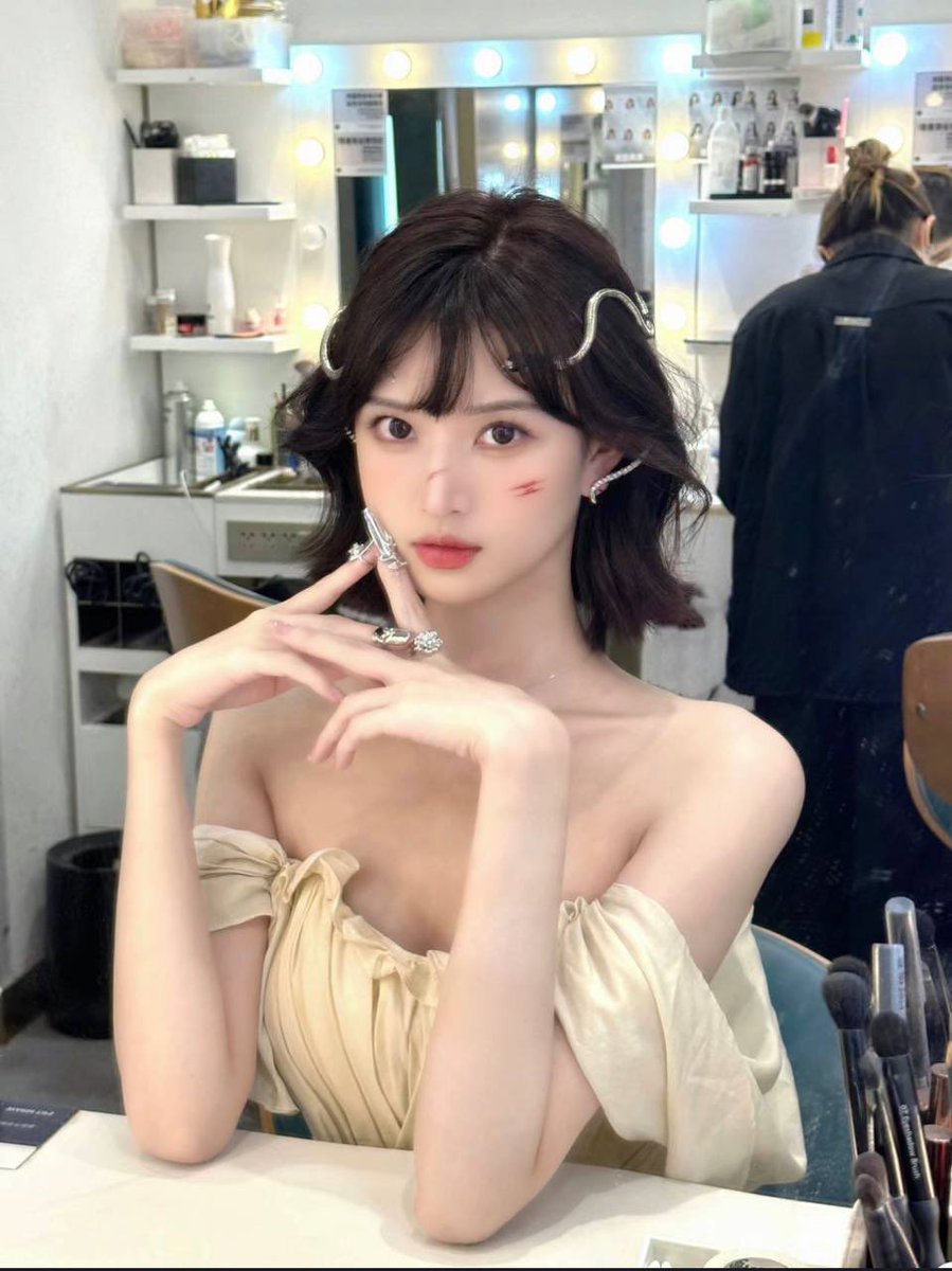 foo9300's tweet image. 🤴