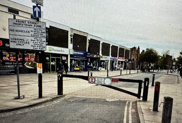 All set up in Acomb, York, United Kingdom with Little Bird Markets selling our homemade baking and preserves. 
#barneysfarmhousefoods #littlebirdmade #york #Acomb #preserves #visityork #northyorkshire #shoplocal #homemade