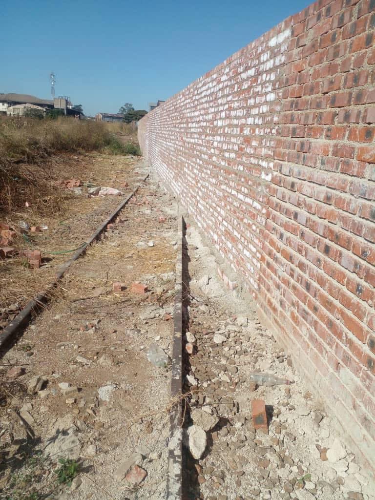 Harare 2025, Ndochiiko ichi <a href="/JMafume/">Mayor of Harare, Jacob Mafume</a> thanks <a href="/daddyhope/">Hopewell Chin’ono</a> . <a href="/LynneStactia/">LynneM 💕💝💎</a> ukuiona sei development iyi?