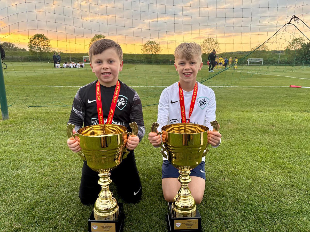 Elite Football Coaching (@elitefcacademy) on Twitter photo โช๏ธ๐ต ๐ฆ๐๐๐๐๐ก๐ ๐ฆ๐จ๐๐๐๐ฆ๐ฆ ๐๐
What an incredible night for brothers George & Theo at Manchester United last week!
Both boys claimed victory in the <a href="/MancYSL/">Manchester Youth Super League</a> Champions Cup in their age groups ๐๐
Good luck to all of our teams taking part in cup finals this week ๐ โช๏ธ๐ต ๐ฆ๐๐๐๐๐ก๐ ๐ฆ๐จ๐๐๐๐ฆ๐ฆ ๐๐
What an incredible night for brothers George & Theo at Manchester United last week!
Both boys claimed victory in the <a href="/MancYSL/">Manchester Youth Super League</a> Champions Cup in their age groups ๐๐
Good luck to all of our teams taking part in cup finals this week ๐