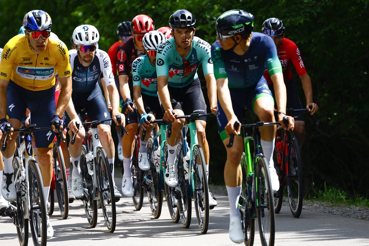 Team Novo Nordisk (@teamnovonordisk) on Twitter photo #TdH100 🇭🇺
Another top 🔟 for Matyas Kopecky as stage 4 wraps in a flying bunch sprint after some explosive final laps 💨💨
📸 <a href="/SprintCycling/">SprintCycling</a>
#TourdeHongrie #DrivingChange #Diabetes #TdH100 🇭🇺
Another top 🔟 for Matyas Kopecky as stage 4 wraps in a flying bunch sprint after some explosive final laps 💨💨
📸 <a href="/SprintCycling/">SprintCycling</a>
#TourdeHongrie #DrivingChange #Diabetes