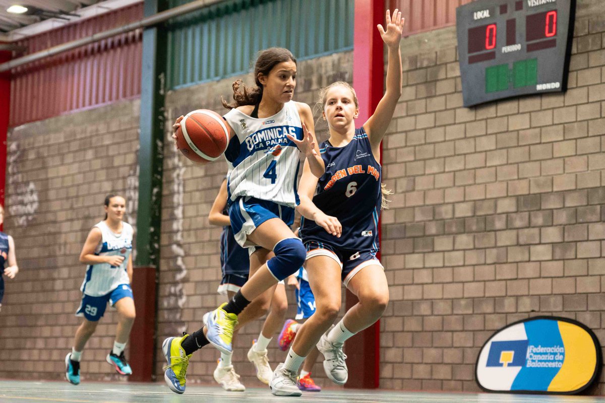 FCBaloncesto's tweet photo. 🏆 #PreInfantilFem
🇮🇨 #CC2025

#BaloncestoEnPositivo #SomosCanarias #Baloncesto #Basketball #Basket #Deporte #Sport #Photography #SportPhotography https://t.co/MnhQAwZfpN