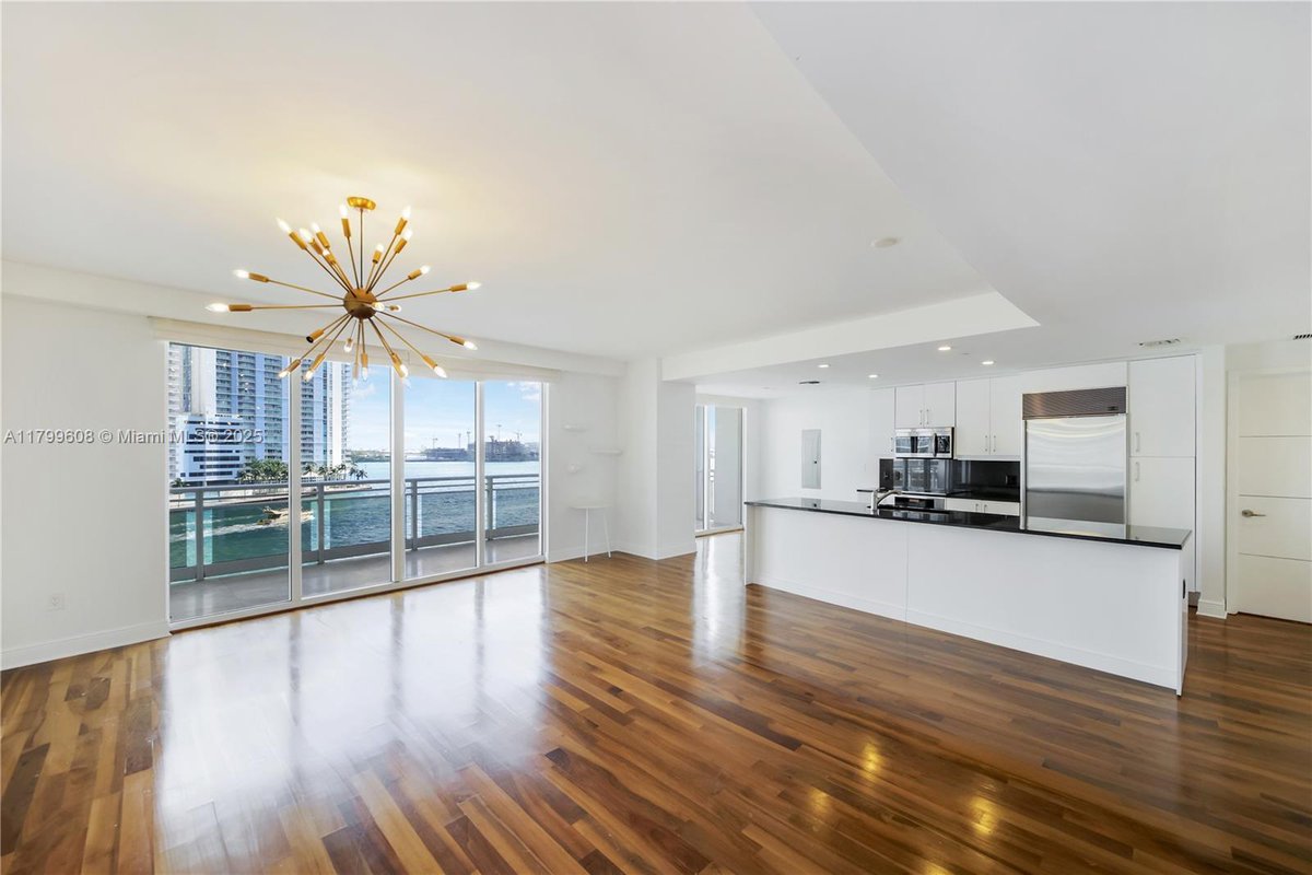 This is your chance to explore your perfect home in Brickell. Join us at our open house!
- Ober  Delgado #SL3576834 with United Realty Group (FL)
- Contact me at 801.687.4467