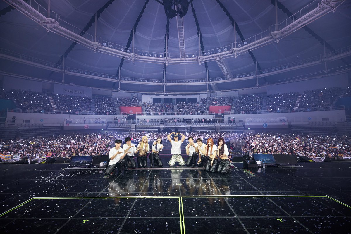 weareoneEXO's tweet image. 2025 KAI SOLO CONCERT TOUR &amp;lt;KAION&amp;gt; IN SEOUL Day 1🩶

#KAI #카이
#EXO #엑소 #weareoneEXO
#KAION #KAI_KAION
#KAI_SOLO_CONCERT_TOUR
#2025_KAI_SOLO_CONCERT_TOUR_KAION_in_SEOUL