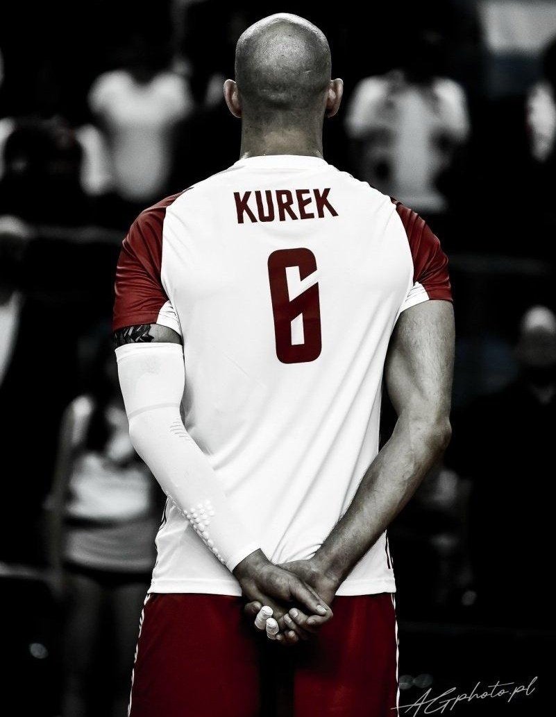 Jakub Balcerzak (@jakub110jakub) on Twitter photo ❗️BARTOSZ KUREK ZOSTAJE NA STANOWISKU KAPITANA REPREZENTACJI POLSKI!
Informacje dla "Przeglądu Sportowego" przekazał selekcjoner reprezentacji Polski Nikola Grbić.
Foto: <a href="/agphotopl/">AGPHOTO.PL</a>
#gangłysego ❗️BARTOSZ KUREK ZOSTAJE NA STANOWISKU KAPITANA REPREZENTACJI POLSKI!
Informacje dla "Przeglądu Sportowego" przekazał selekcjoner reprezentacji Polski Nikola Grbić.
Foto: <a href="/agphotopl/">AGPHOTO.PL</a>
#gangłysego