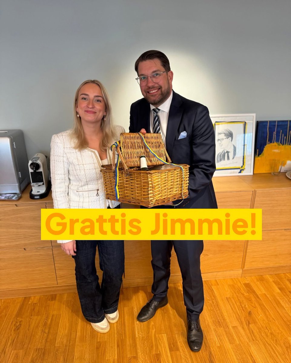 Stort grattis på födelsedagen Jimmie Åkesson!🥂🇸🇪