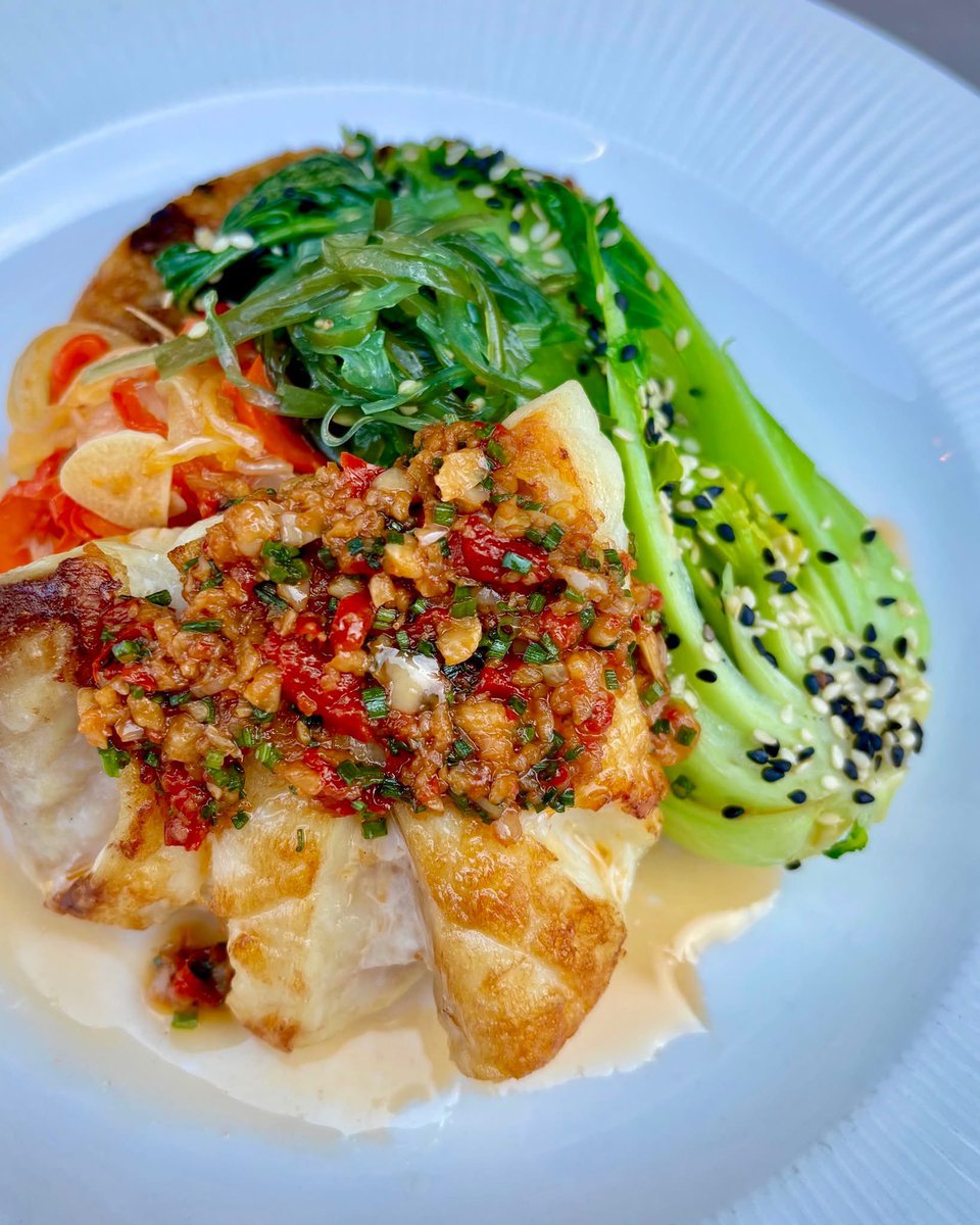 🐟 Roast Red Snapper ❤️ Join us this weekend for a taste of summer with Roast Red Snapper— served with traditional Irish scallion potato boxty 😋 red pepper &amp; onion compote, &amp; punchy chilli &amp; garlic dressing 🌶🧄 The perfect dish to enjoy al fresco on our sun-soaked Terrace 🌞🍷