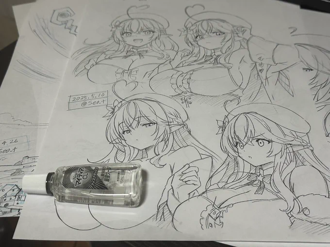 久々にコピー用紙に描いたけど、これはこれで楽しいかもしれない😗 