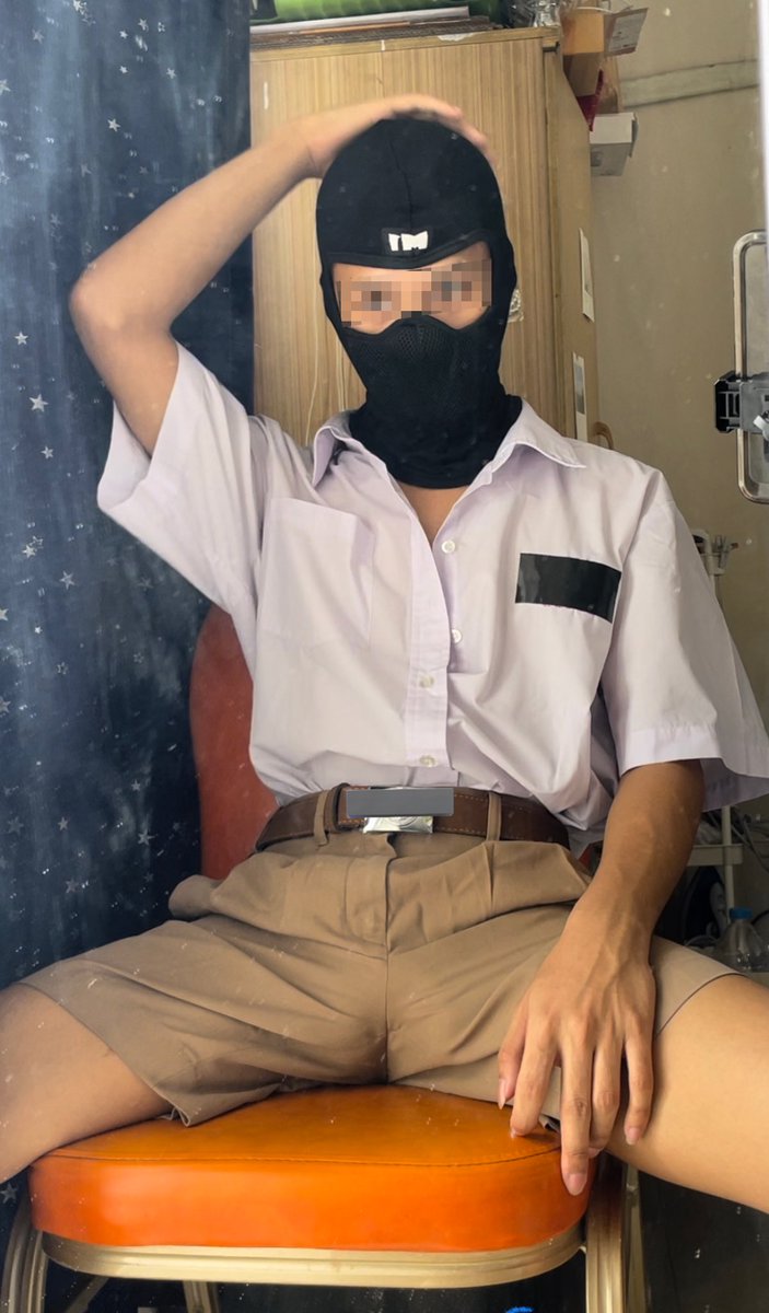 ctpp69's tweet photo. พอเป็นนักเรียนได้อยู่มั้ยครับ☺️ https://t.co/t0k85SW5pj