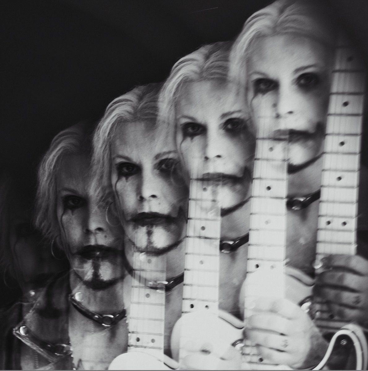 🚨 TICKETS ON SALE NOW🚨
JOHN 5 &amp; <a href="/Richie_Kotzen/">Richie Kotzen</a> announce NEW 2025 tour.
The 2 guitar greats team up for U.S. tour beginning in October.
🎫Dates/Tix/VIP M&amp;G packages: john-5.com/main/tour/
New Album Ghost, Out October 10
New Single “Fiend” Out Now: ffm.to/john5fiend