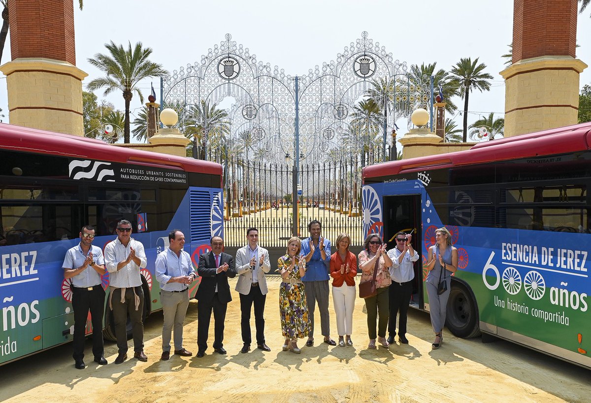 Jerez está orgullosa de su gitanería. Por eso, los autobuses especiales de Feria rinden homenaje al pueblo gitano.

Reforzamos el transporte público para esta Feria del Caballo.