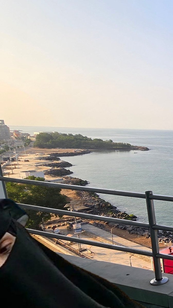 لي يعرف هذا المكان يجي