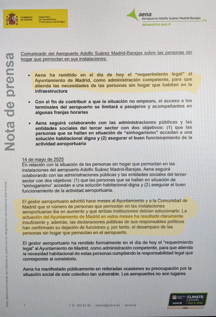 BenderOfuscado's tweet image. En el Aeropuerto de Barajas hay 600 personas sin hogar.

AENA ha solicitado repetidamente al Ayuntamiento y la Comunidad que se hagan cargo y pasan de todo. 

Son ihumanos.