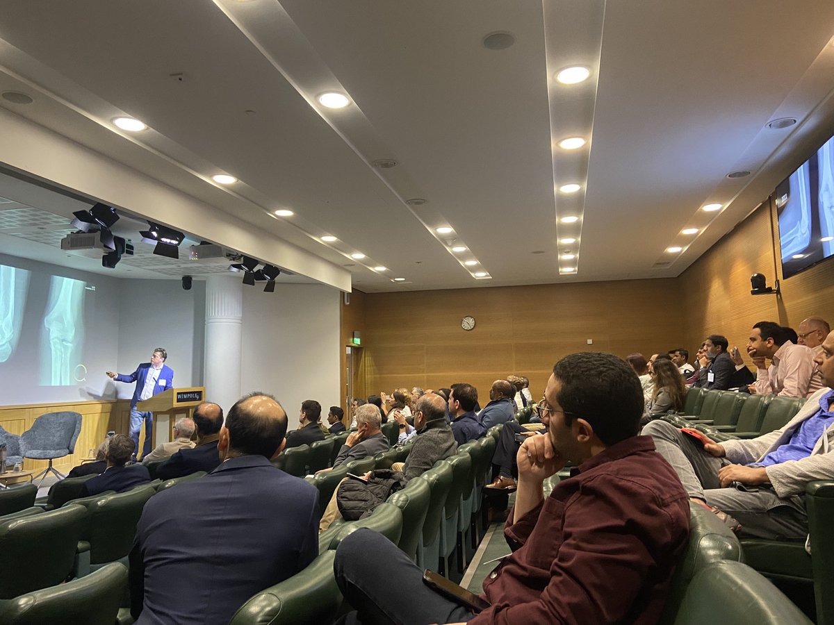 Prof <a href="/drrogervanriet/">Prof. Roger van Riet</a> kicking off day 2 of the London shoulder meeting