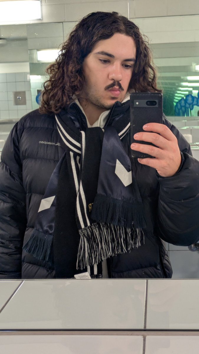 zeccxy tweet media