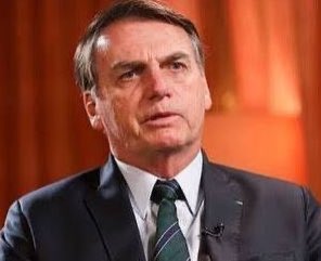 NewsLiberdade's tweet image. 🚨URGENTE - Bolsonaro critica diálogo entre Cid e Fábio Wajngarten sobre Michelle e diz que vai conversar com Valdemar 

"(…) não justifica essa troca de mensagens, ainda mais em janeiro de 2023, quando eu estava elegível (…) Vou conversar com o Valdemar sobre isso. Vamos ver o