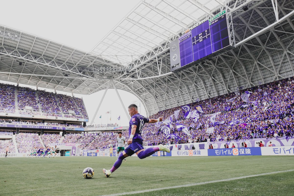 sanfrecce_SFC's tweet photo. 全てはこの漢の左足から。

#菅大輝
#sanfrecce #超ぶちあつ #Jリーグ #広島東京V https://t.co/jRnUbryyBE