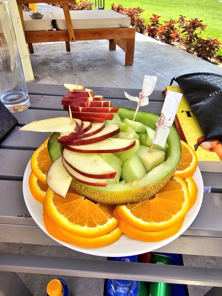The staff here are so attentive, and I make sure to tip them every day to show my gratitude. 

I never have to go to the bar for a drink. They just bring one every 45 mins or so.

They bring me a coffee and a water when I first get to the pool, before I go to the gym, then bring