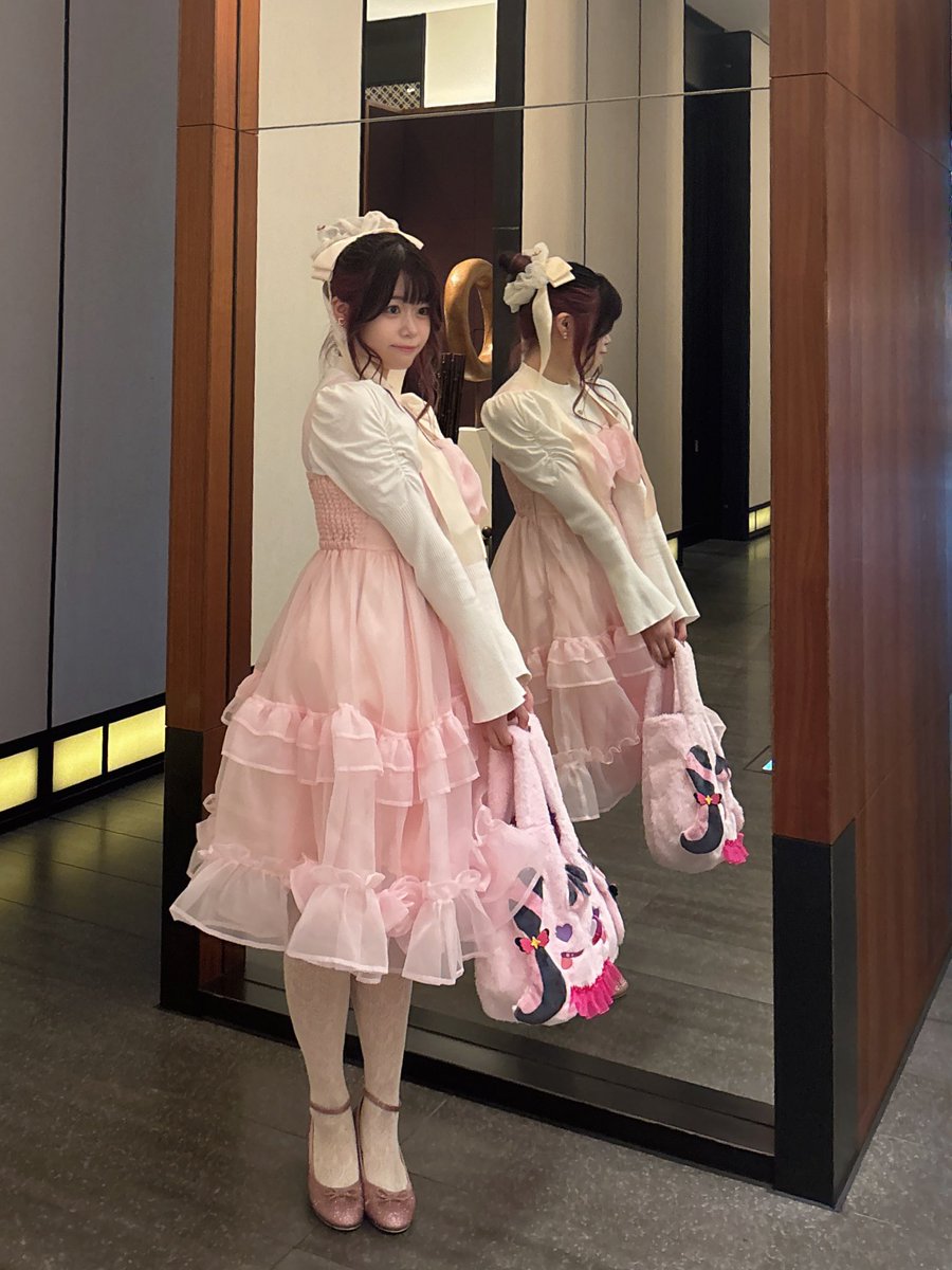 kyonphith2's tweet photo. 𝜗𝜚˚⋆𝔸𝕗𝕥𝕖𝕣𝕟𝕠𝕠𝕟𝜗𝜚˚⋆ https://t.co/H2Zdz9h9AX