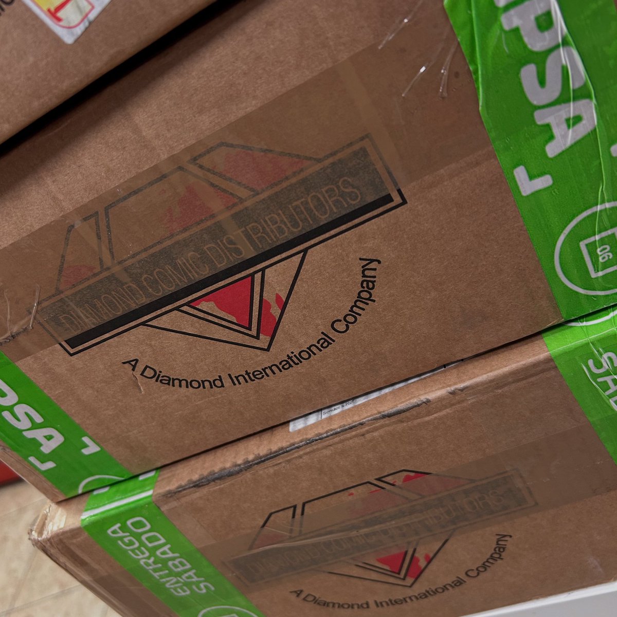 Nos entran 6 cajas de americano!

Nos ponemos con ellas y con suerte tendremos preparadas las reservas para esta tarde!