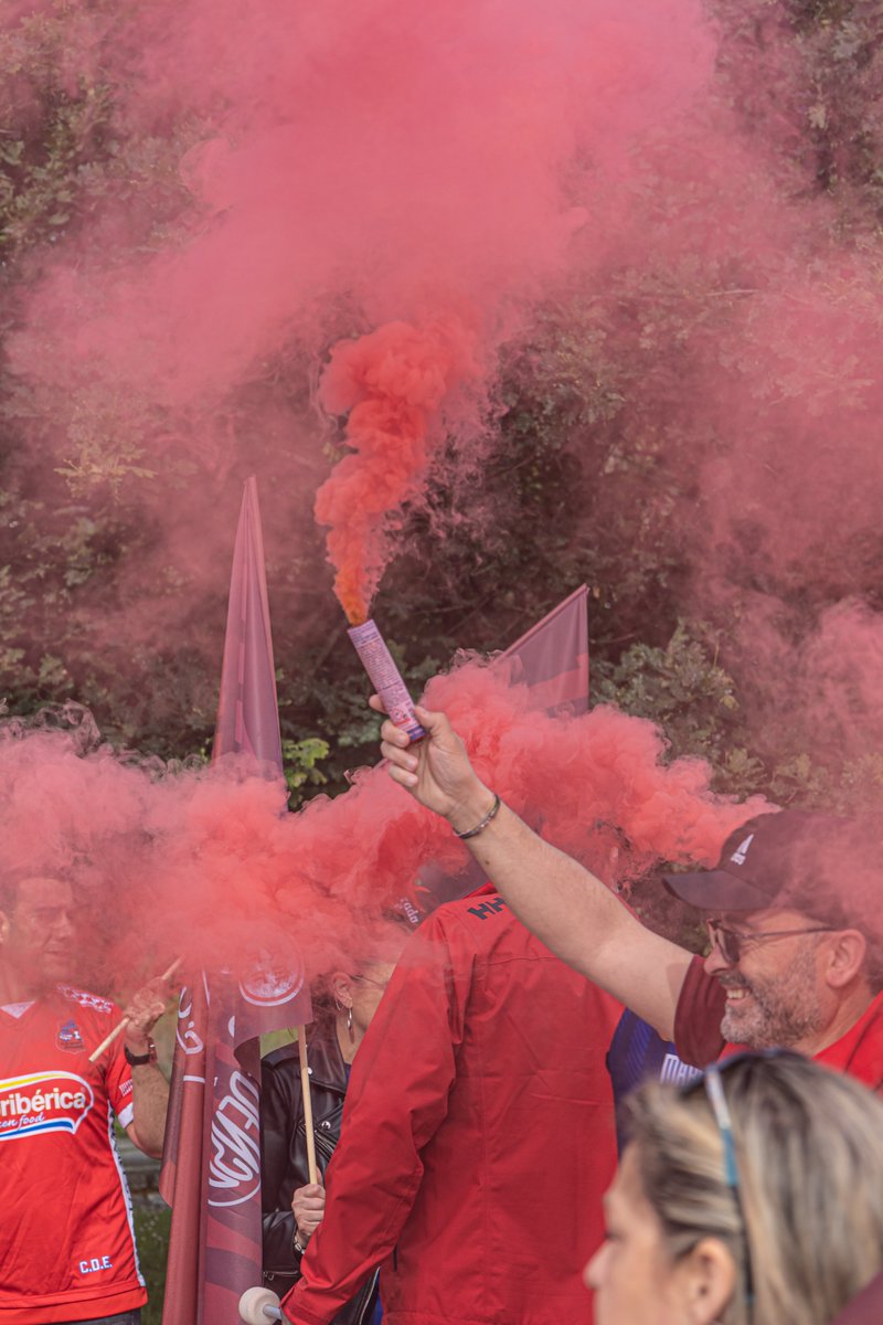 CD_Estradense's tweet photo. I-M-P-R-E-S-I-O-N-A-N-T-E. Grazas

#NoiaCFCDEstradense

🔴⚪🔴⚪

#apuestradense #cdestradense #vamosrojillos #aestrada

📸 @iamjesusfigueroa /
@filmatefoto https://t.co/GrVbCRjVG9