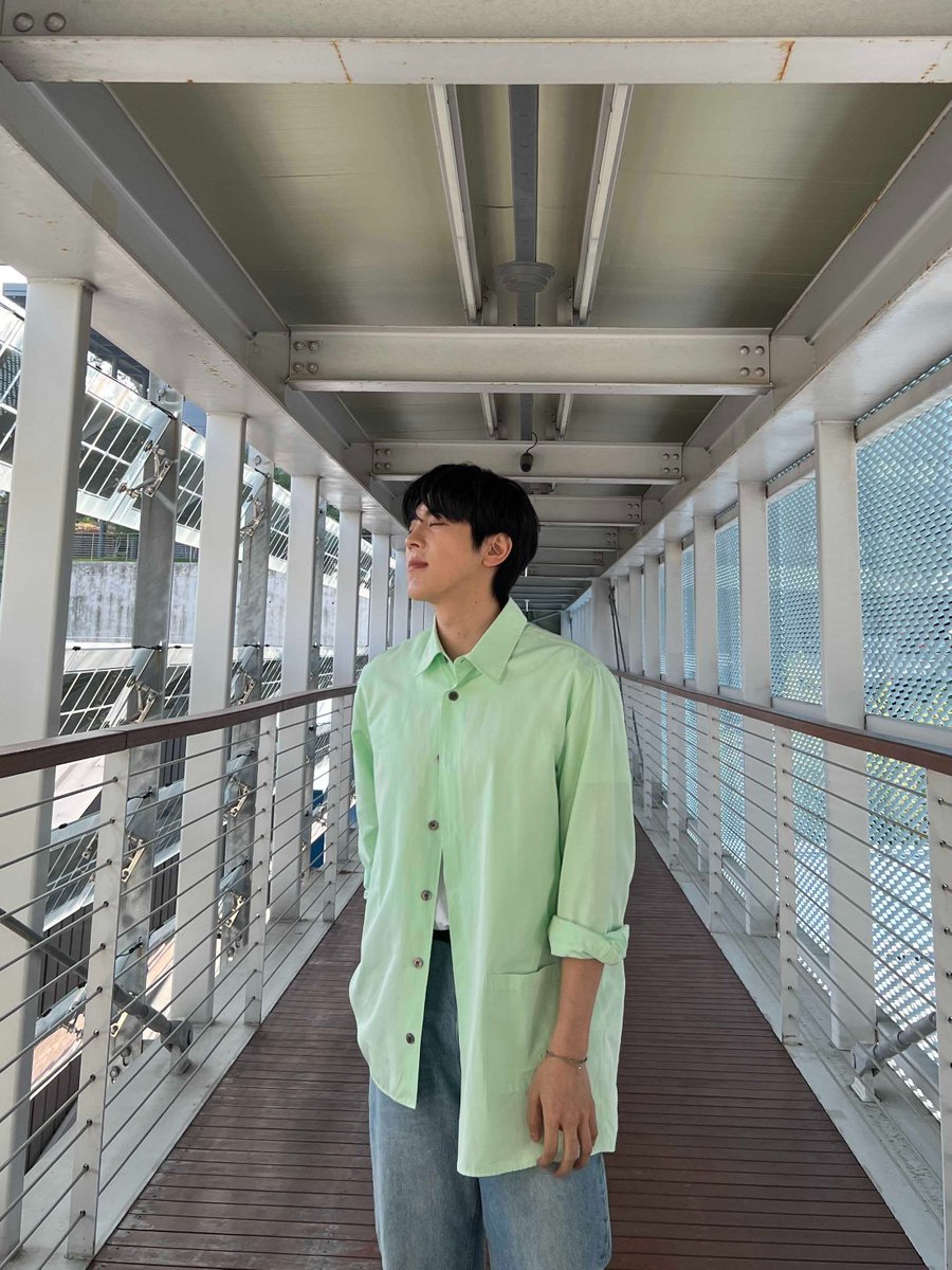 🎤

<두근두근 빈티지쇼>
짧았지만 함께할 수 있어서 더 좋았습니다🌿
다음주에 또 만나요!

[ Setlist]

1. 사랑하기 때문에
2. 봄아
3. aewol
4. 재회
5. 잊어야 한다는 마음으로
6. Stand by me (Ben. E King)
7. 걱정말아요 그대
8. 나는 너만 사랑할게
9. 내사랑 내곁에
10. 바다야 안녕

#홍이삭