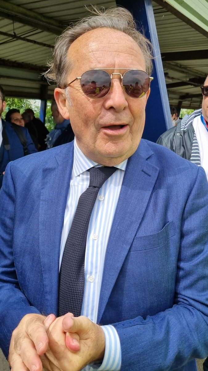 Mardi 20 mai à 10h30, la direction de Poissy fera un point d’avancement sur le Plan Moyen Terme.
🗣️ FO vous tiendra informés des orientations.
#PMT #Stellantis #Emploi