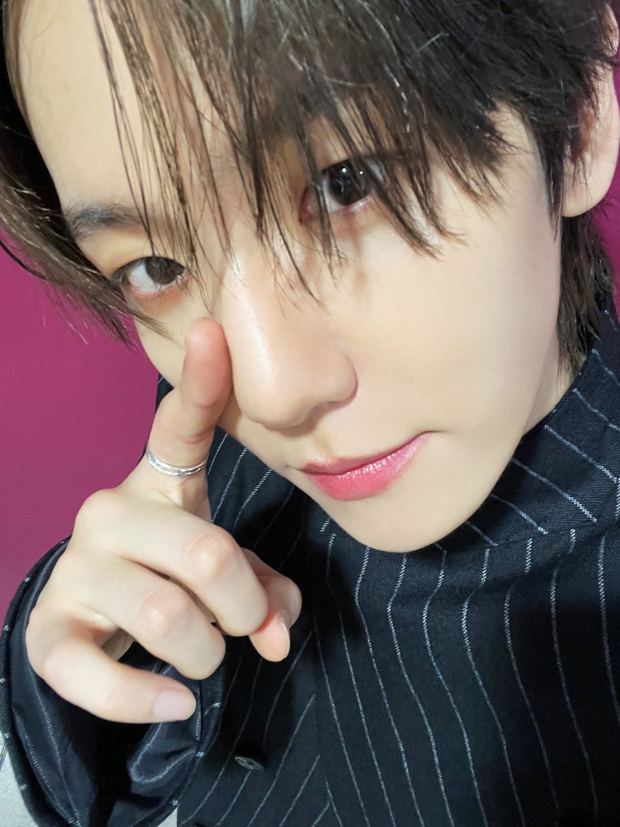 BAEKHYUN_official tweet media