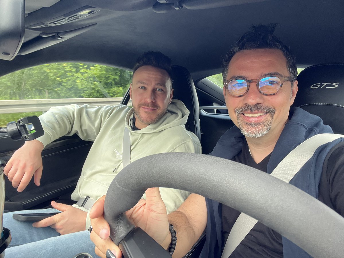 Small Trip with <a href="/Lisalys1/">Lisalys</a> to go at #con42 in Francfort :-)
<a href="/Con42DE/">CON42 - Die Star Citizen Fanconvention</a> #starcitizen #barcitizen