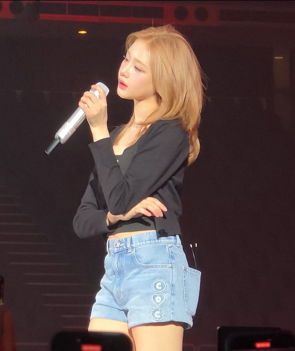 picbaemon's tweet image. PHARITA’S BEAUTY ????